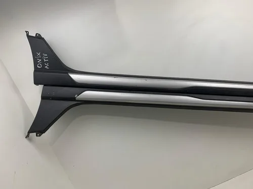 Imagem do produto Par De Spoiler Soleira Lateral Onix Effect 2017