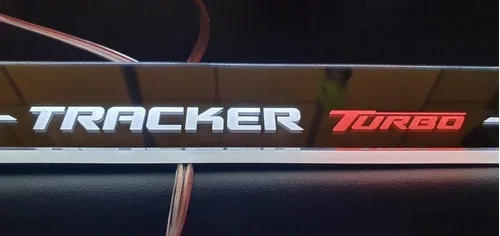 Imagem do produto Soleira Iluminada Com Led Esportiva Automotiva Tracker Turbo