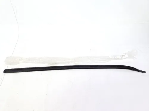 Imagem do produto Friso Moldura Lateral Direita Do Parabrisa Idea 06/16